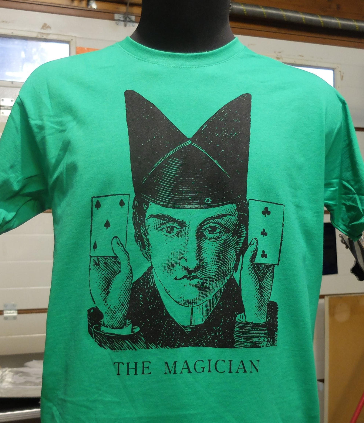 THE MAGICIAN CARDS big print t shirt Graphic Tee – Fan Favorite · Top Pick For Any Outfit