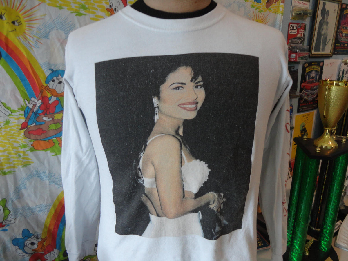 Selena Quintanilla the queen anything for Selenas white long sleeve Tee T Shirt M Graphic Tee – Fan Favorite · Must-Have Style