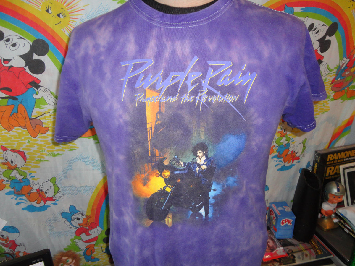 Prince and the Revolution Purple Rain retro Ty Dye T Shirt Size M Graphic Tee – Feel-Good Design · Must-Have Style