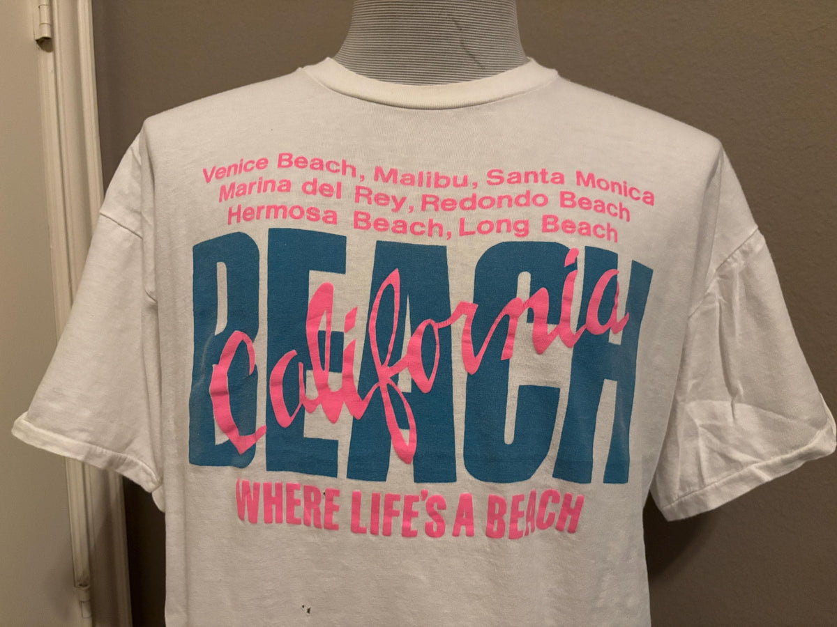 Vintage 90s California Beaches Venice Malibu Santa Monica Tshirt XL Graphic Tee – Aesthetic Look · Top Pick For Any Outfit