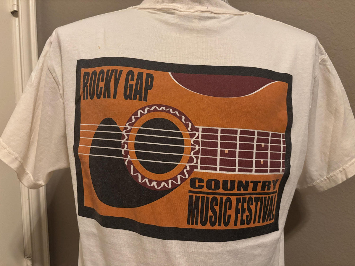 Vintage 90s Country Music Festival Rocky Cap Guitar Tshirt L Graphic Tee – Aesthetic Look · Trending Graphic Apparel