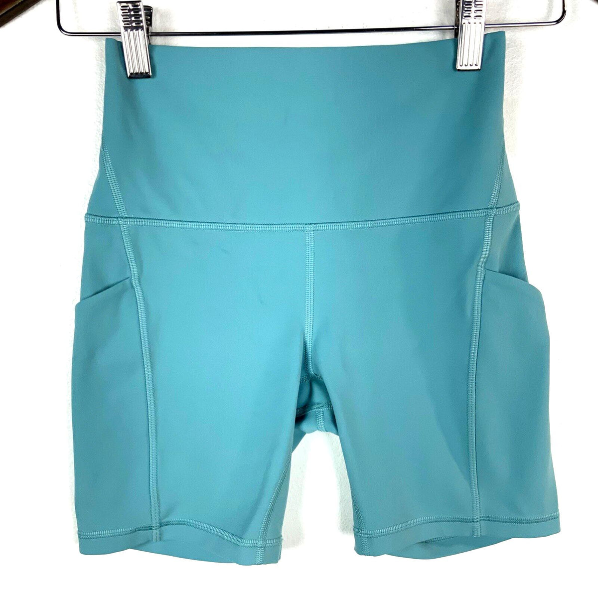 Lululemon Women39s Align HighRise Short Size 4 XS Blue Athletic Graphic Tee – Cozy Vibes · Must-Have Style