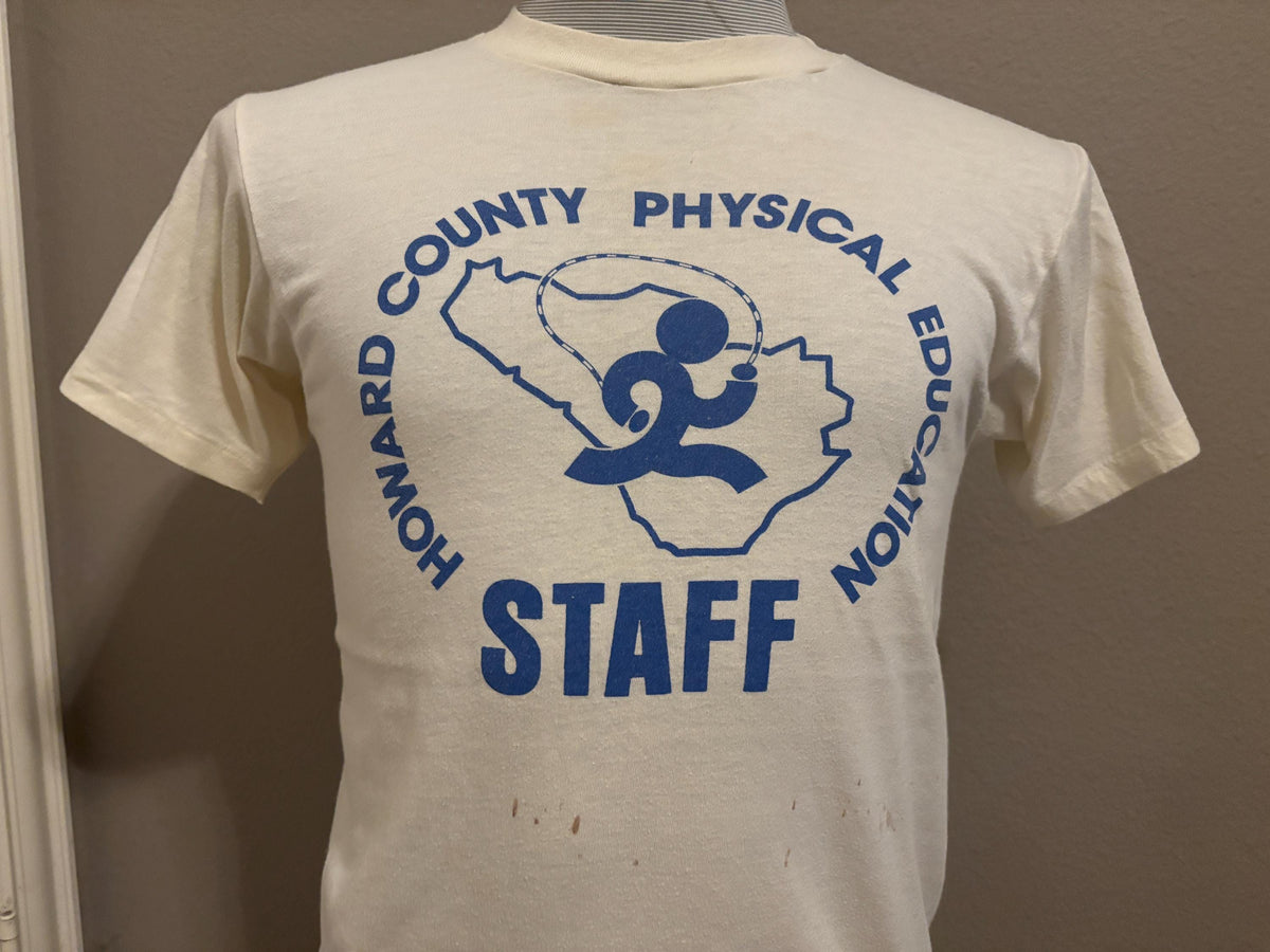 Vintage 8039s Howard County Physical Education Staff Jump Rope For Heart PE Tshirt M Graphic Tee – Bold Style · Must-Have Style