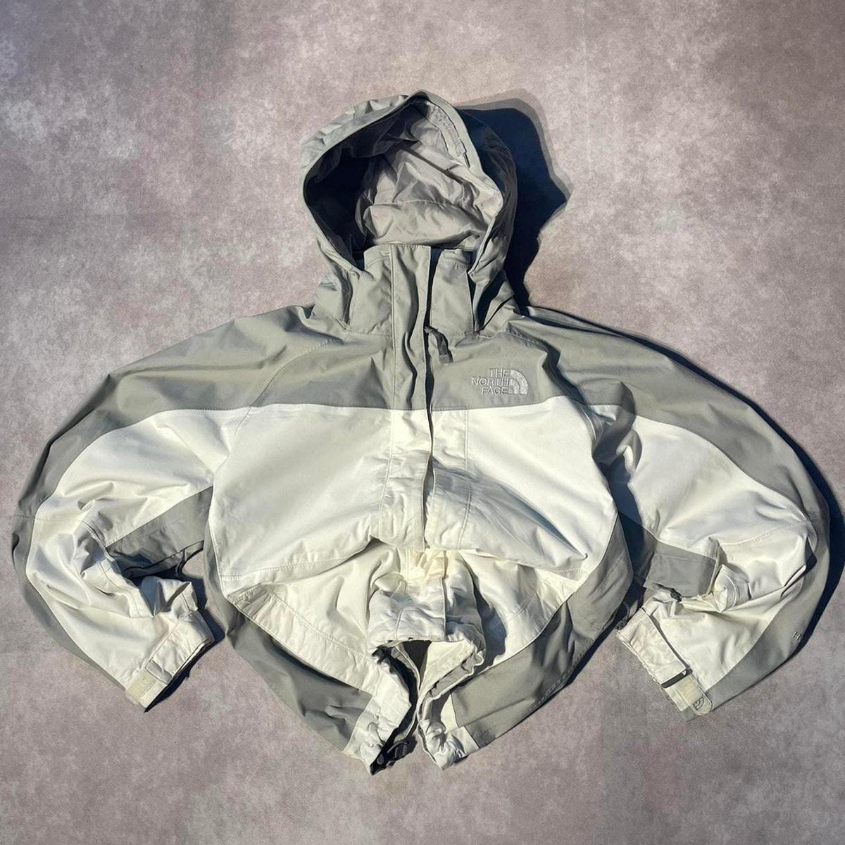 Vintage North Face Hyvent Zip Up Hooded Windbreaker Jacket Rain Defender Graphic Tee – Feel-Good Design · Trending Graphic Apparel