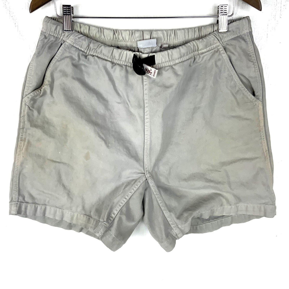 Vintage Gramicci Hiking Shorts Medium Gray Graphic Tee – Feel-Good Design · Top Pick For Any Outfit