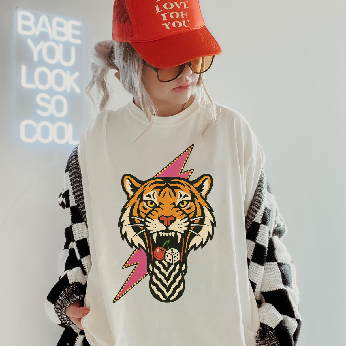 Tiger Shirt Retro Boho Tee Unisex Trendy Aesthetic Comfort Colors Shirt Oversized Graphic Tee Tiger Cherries Graphic Tee – Aesthetic Look · High-Quality Print